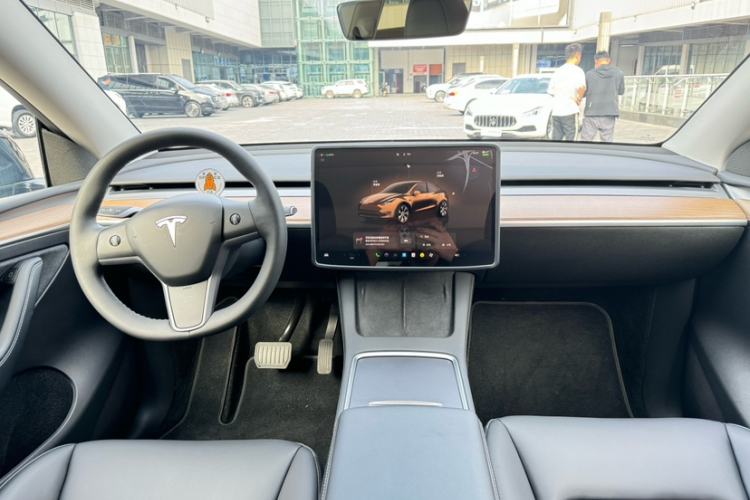 Used Tesla Model Y 2022 Revised Version Rear-Wheel Drive Interior 2