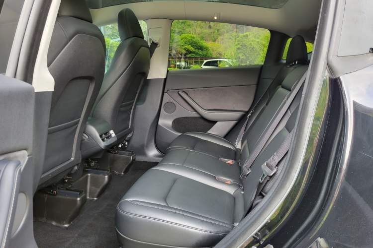 Used Tesla Model Y 2022 Revised Version Rear-Wheel Drive Interior 2