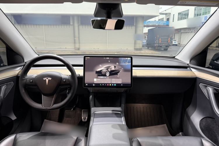 Used Tesla Model Y 2022 Revised Version Rear-Wheel Drive Interior 2
