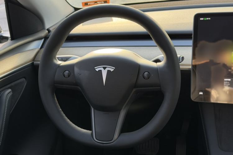 Used Tesla Model Y 2022 Revised Version Rear-Wheel Drive Interior 3