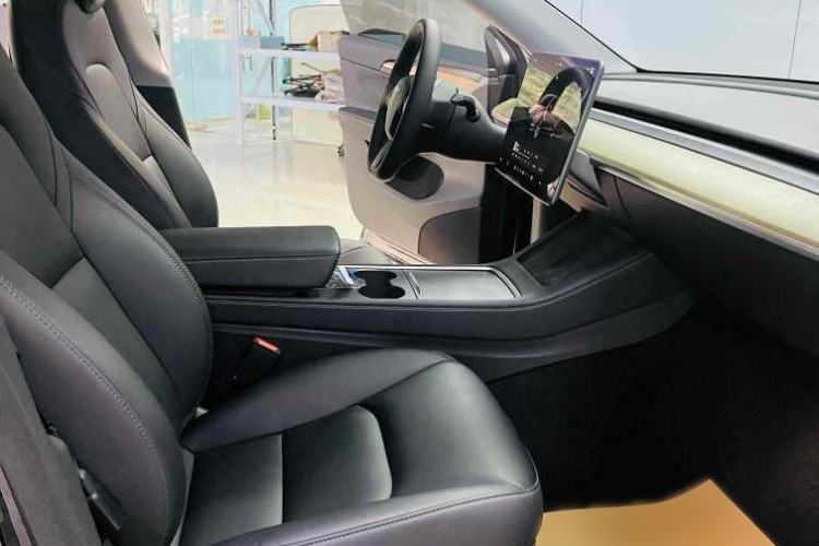 Used Tesla Model Y 2022 Revised Version Rear-Wheel Drive Interior 3