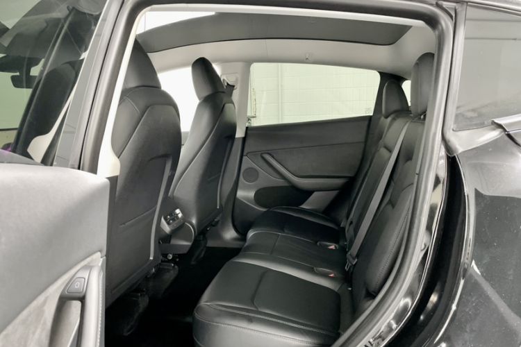 Used Tesla Model Y 2022 Revised Version Rear-Wheel Drive Interior 3