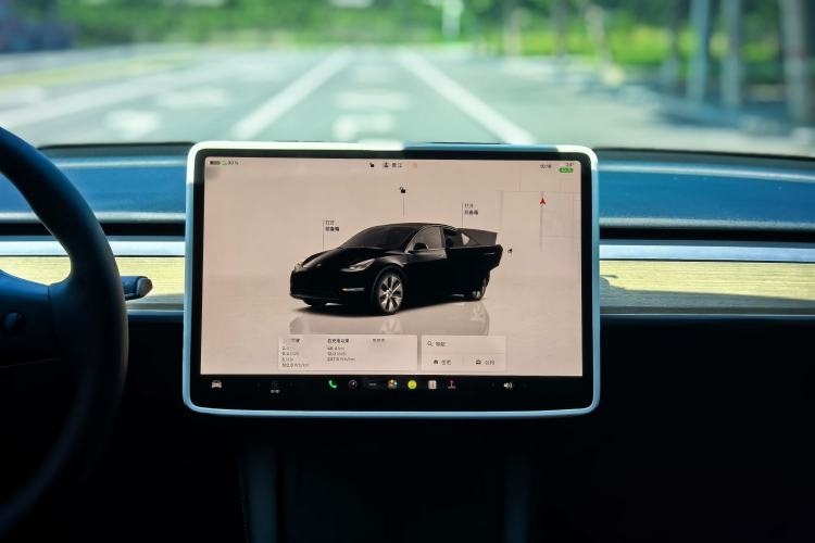 Used Tesla Model Y 2022 Revised Version Rear-Wheel Drive Interior 3