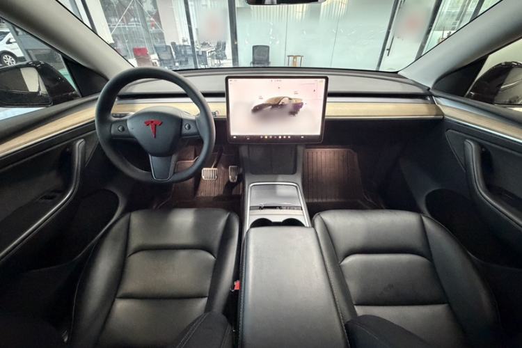 Used Tesla Model Y 2022 Revised Version Rear-Wheel Drive Interior 3