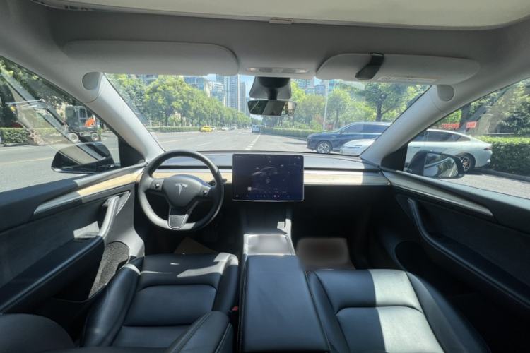 Used Tesla Model Y 2022 Revised Version Rear-Wheel Drive Interior 3
