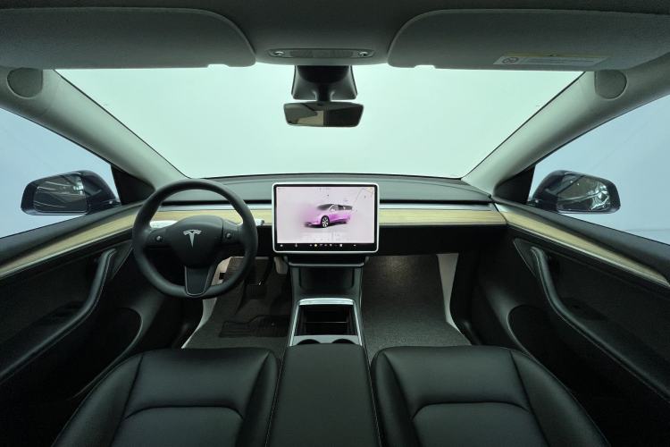 Used Tesla Model Y 2022 Revised Version Rear-Wheel Drive Interior 3