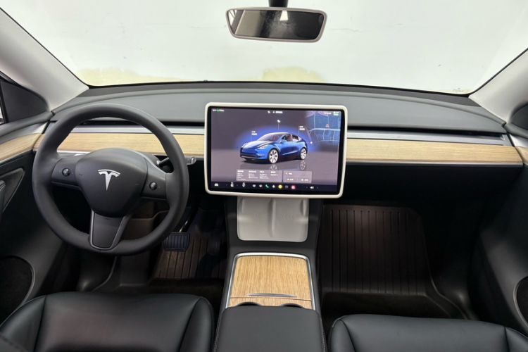 Used Tesla Model Y 2022 Revised Version Rear-Wheel Drive Interior 3