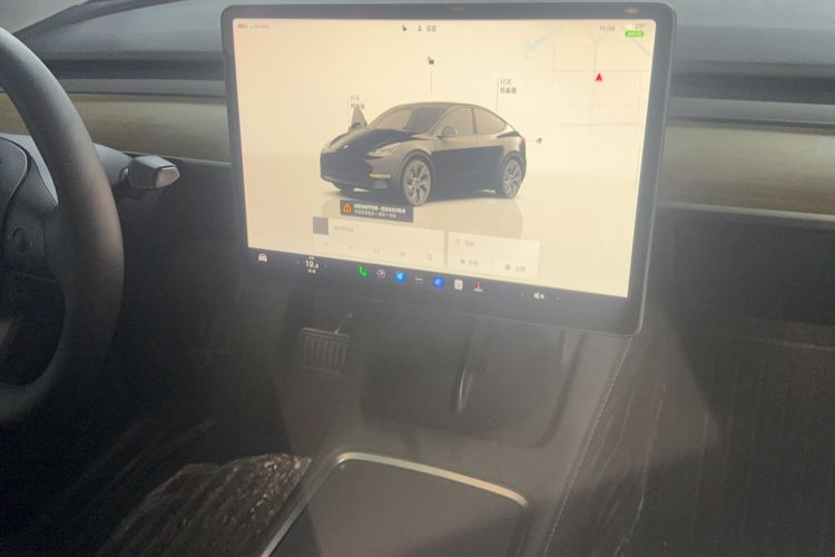 Used Tesla Model Y 2022 Rear-Wheel-Drive Version Interior 3