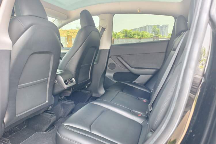 Used Tesla Model Y 2022 Revised Version Rear-Wheel Drive Interior 3