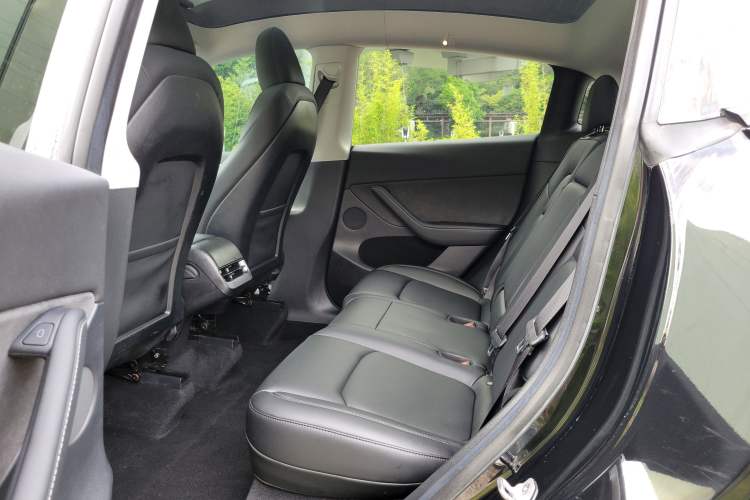 Used Tesla Model Y 2022 Revised Version Rear-Wheel Drive Interior 3