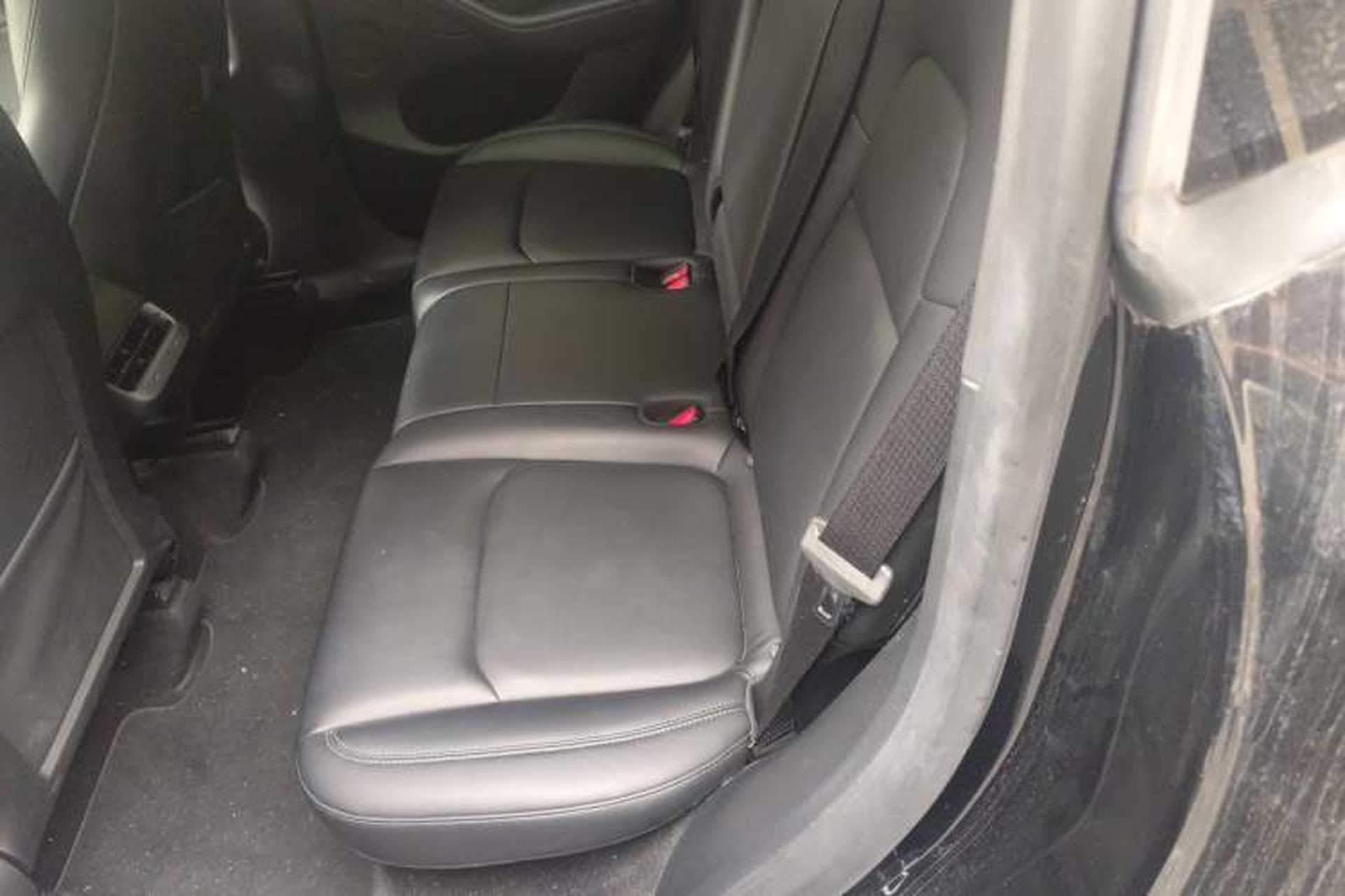 Used Tesla Model Y 2022 Revised Version Rear-Wheel Drive Interior 4