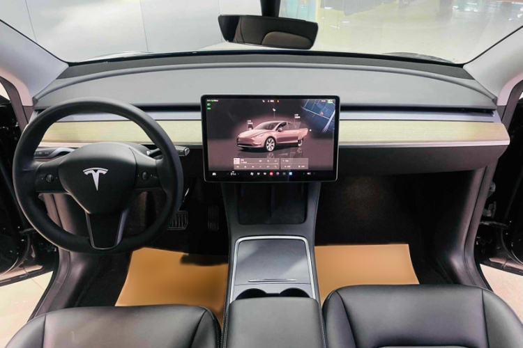 Used Tesla Model Y 2022 Revised Version Rear-Wheel Drive Interior 4