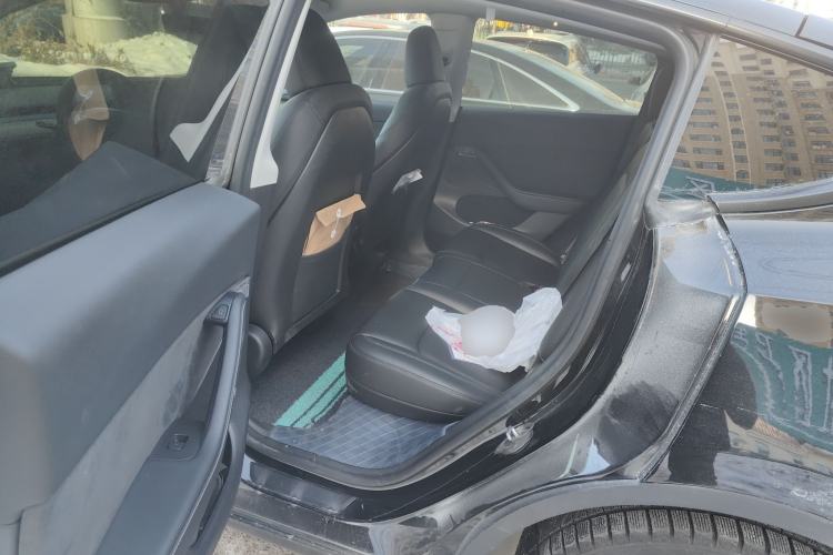 Used Tesla Model Y 2022 Revised Version Rear-Wheel Drive Interior 4