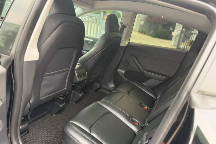 Used Tesla Model Y 2022 Revised Version Rear-Wheel Drive Interior 4