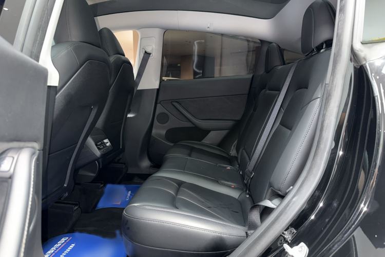 Used Tesla Model Y 2022 Revised Version Rear-Wheel Drive Interior 4