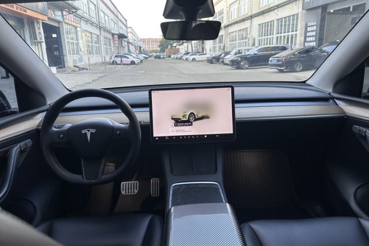 Used Tesla Model Y 2022 Performance High-Performance All-Wheel-Drive Version Interior 4