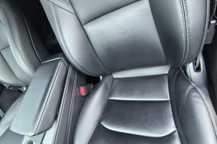 Used Tesla Model Y 2022 Revised Version Rear-Wheel Drive Interior 5