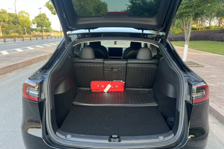Used Tesla Model Y 2022 Revised Version Rear-Wheel Drive Interior 5