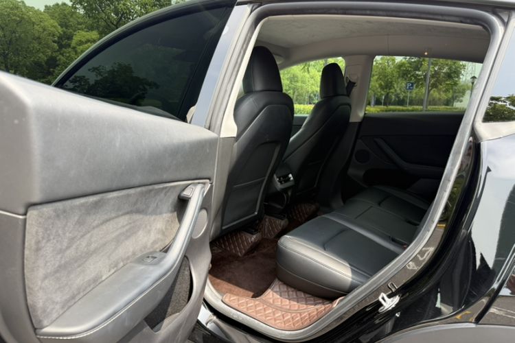 Used Tesla Model Y 2022 Revised Version Rear-Wheel Drive Interior 5