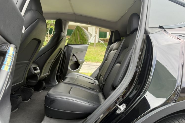 Used Tesla Model Y 2022 Revised Version Rear-Wheel Drive Interior 5