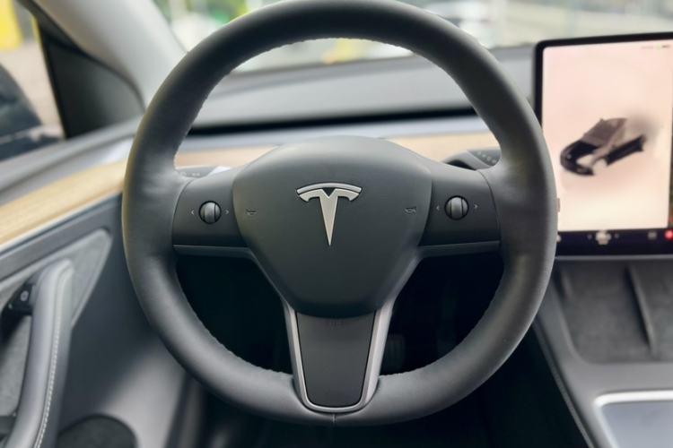 Used Tesla Model Y 2022 Revised Version Rear-Wheel Drive Interior 5