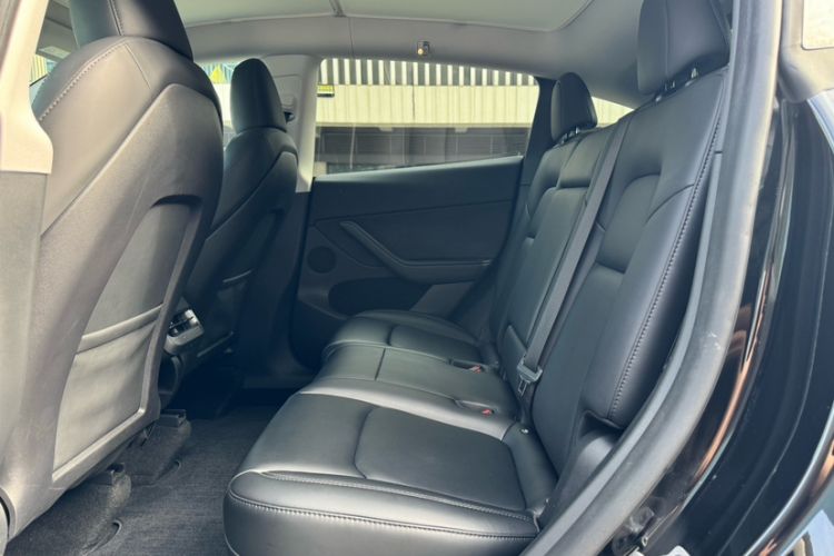 Used Tesla Model Y 2022 Revised Version Rear-Wheel Drive Interior 5