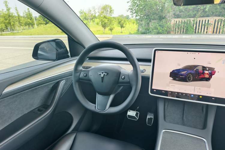 Used Tesla Model Y 2022 Revised Version Rear-Wheel Drive Interior 5