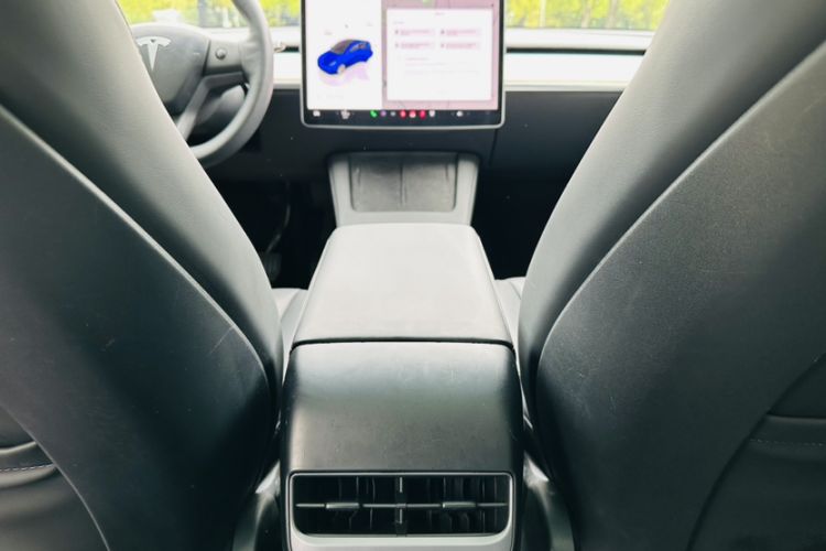 Used Tesla Model Y 2022 Revised Version Rear-Wheel Drive Interior 6