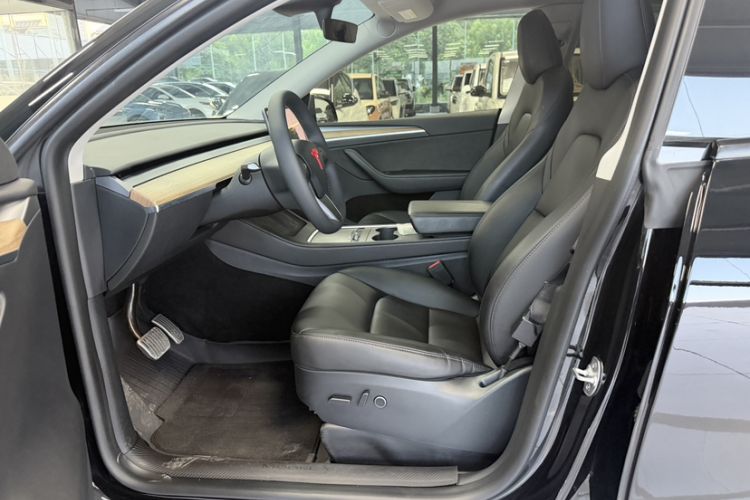 Used Tesla Model Y 2022 Revised Version Rear-Wheel Drive Interior 6
