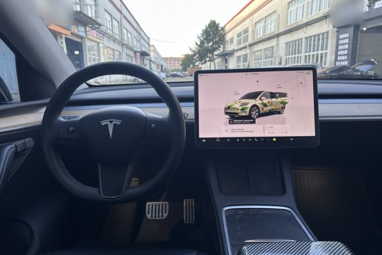 Used Tesla Model Y 2022 Performance High-Performance All-Wheel-Drive Version Interior 6
