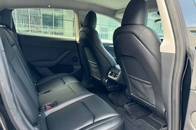 Used Tesla Model Y 2022 Revised Version Rear-Wheel Drive Interior 6