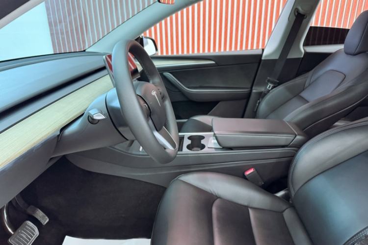 Used Tesla Model Y 2022 Revised Version Rear-Wheel Drive Interior 6