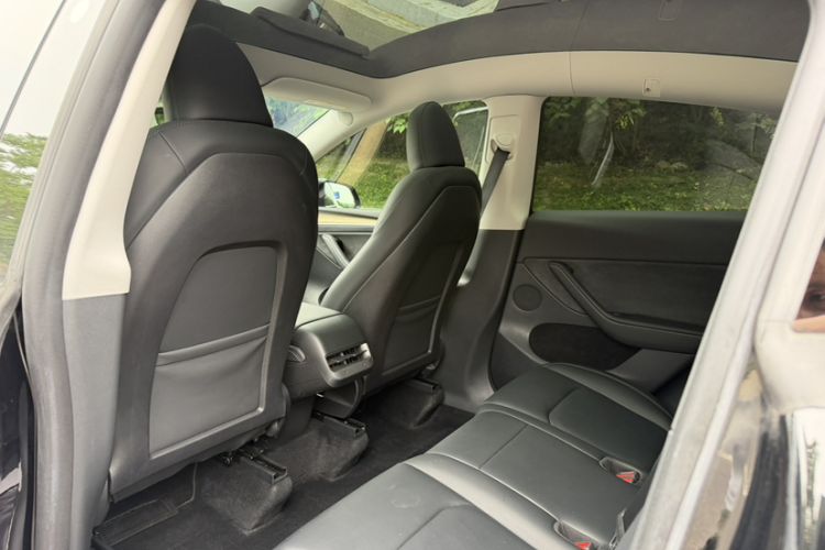 Used Tesla Model Y 2022 Revised Version Rear-Wheel Drive Interior 7