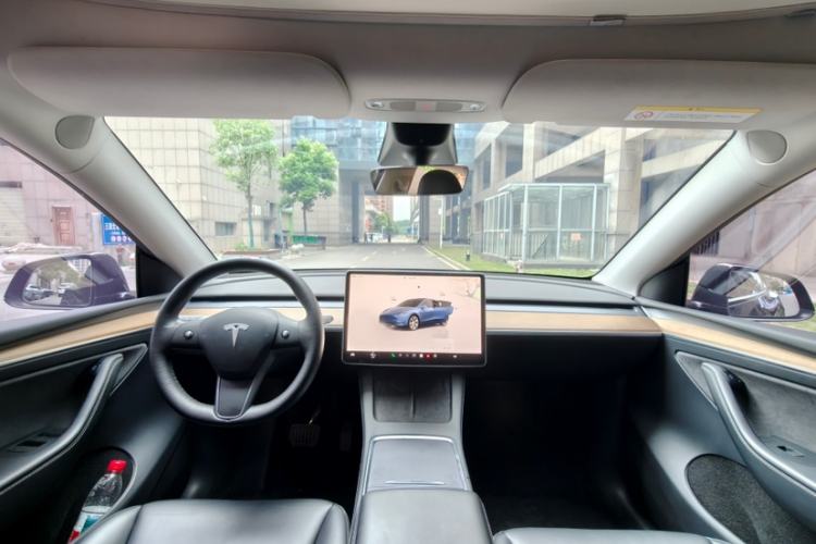 Used Tesla Model Y 2022 Rear-Wheel-Drive Version Interior 7