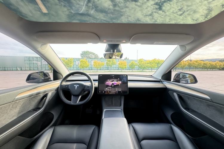 Used Tesla Model Y 2022 Revised Version Rear-Wheel Drive Interior 8