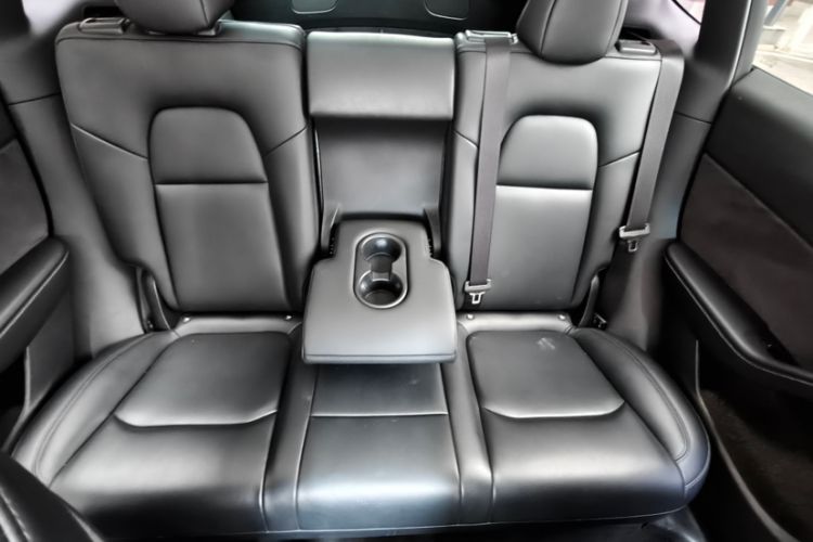 Used Tesla Model Y 2022 Rear-Wheel-Drive Version Interior 9