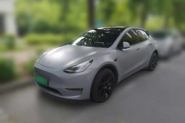 Used Tesla Model Y 2022 Long-Range All-Wheel-Drive Version