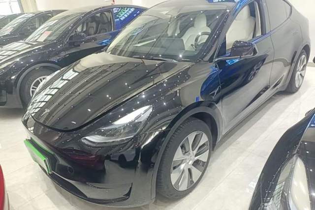 Used Tesla Model Y 2022 Rear-Wheel-Drive Version