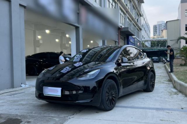 Used Tesla Model Y 2022 Rear-Wheel-Drive Version