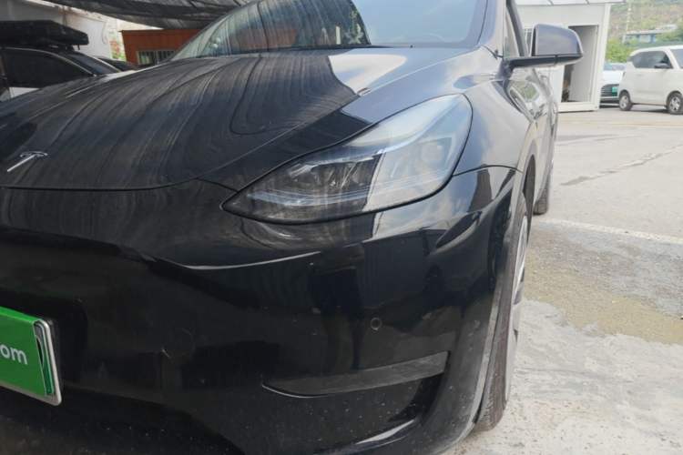 Used Tesla Model Y 2022 Long-Range All-Wheel-Drive Version Left Front Headlight