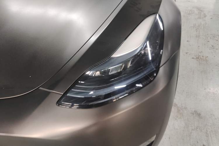 Used Tesla Model Y 2022 Long-Range All-Wheel-Drive Version Left Front Headlight
