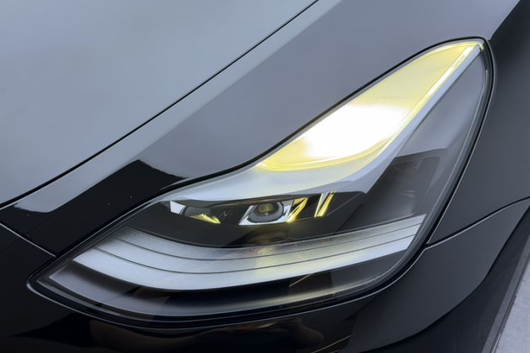 Used Tesla Model Y 2022 Rear-Wheel-Drive Version Left Front Headlight