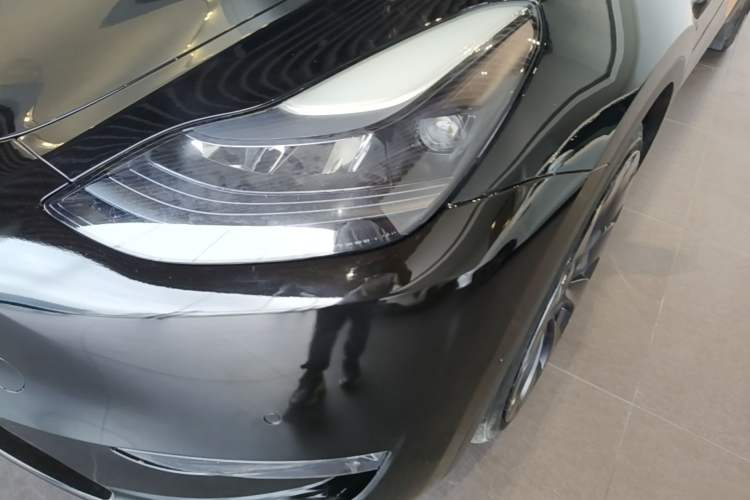 Used Tesla Model Y 2022 Performance High-Performance All-Wheel-Drive Version Left Front Headlight