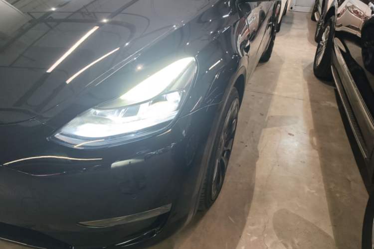 Used Tesla Model Y 2022 Performance High-Performance All-Wheel-Drive Version Left Front Headlight