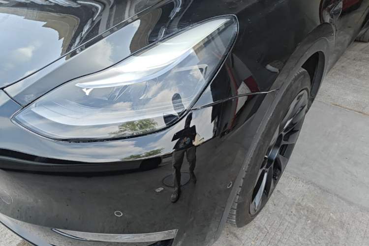 Used Tesla Model Y 2022 Long-Range All-Wheel-Drive Version Left Front Headlight