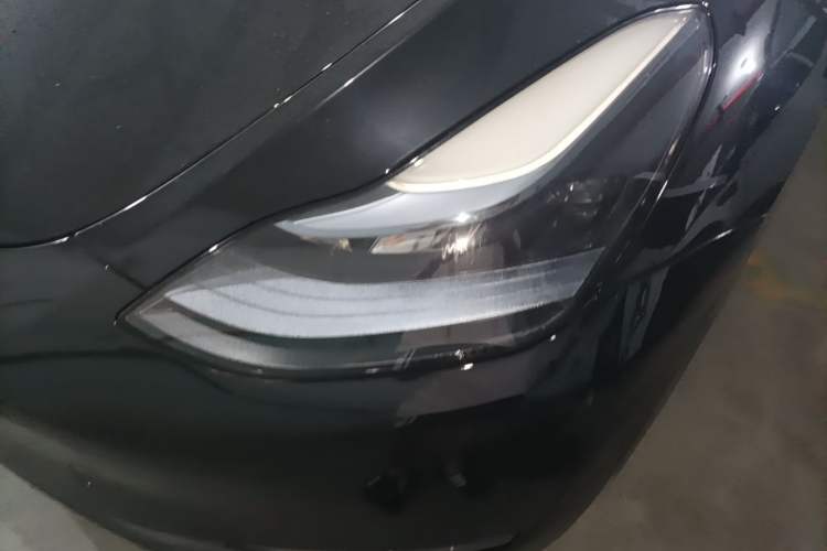 Used Tesla Model Y 2022 Long-Range All-Wheel-Drive Version Left Front Headlight