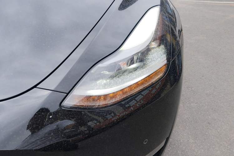Used Tesla Model Y 2022 Long-Range All-Wheel-Drive Version Left Front Headlight