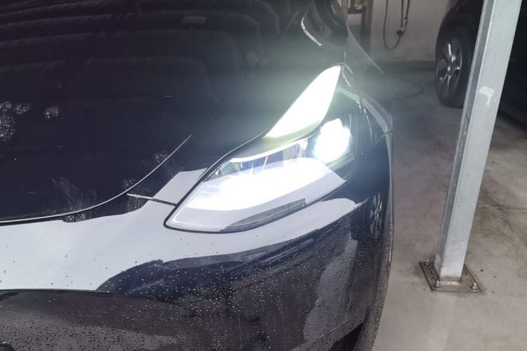 Used Tesla Model Y 2022 Rear-Wheel-Drive Version Left Front Headlight