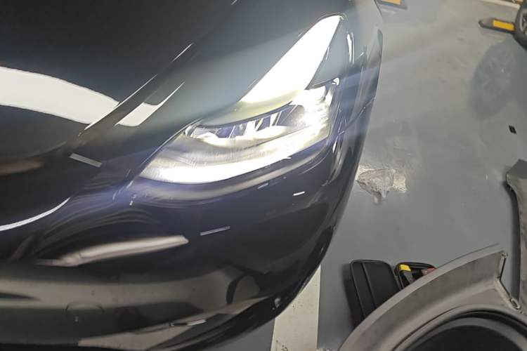 Used Tesla Model Y 2022 Rear-Wheel-Drive Version Left Front Headlight