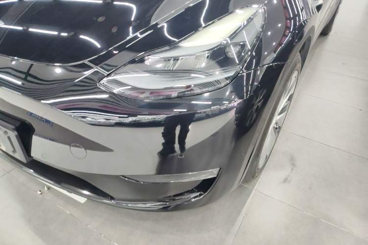 Used Tesla Model Y 2022 Long-Range All-Wheel-Drive Version Left Front Headlight
